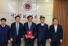 何君尧遭两议员提谴责动议 建制派拒护航