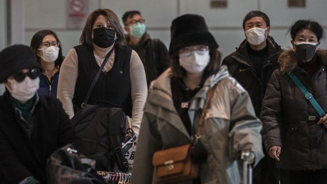 英国撤侨包机抵达皇家空军基地 英国确诊两例感染