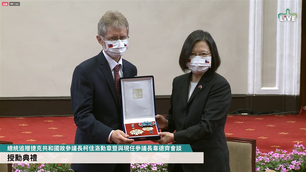 蔡維会 蔡英文：以民主經驗為榮堅守民主防線(影音)