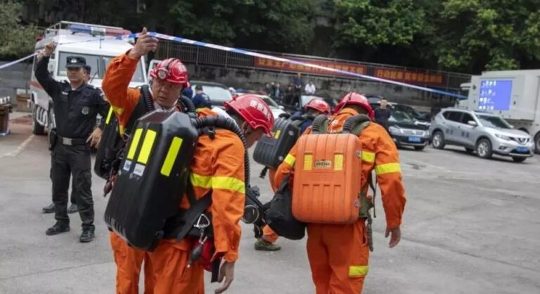重庆矿难被困17人中16人死亡