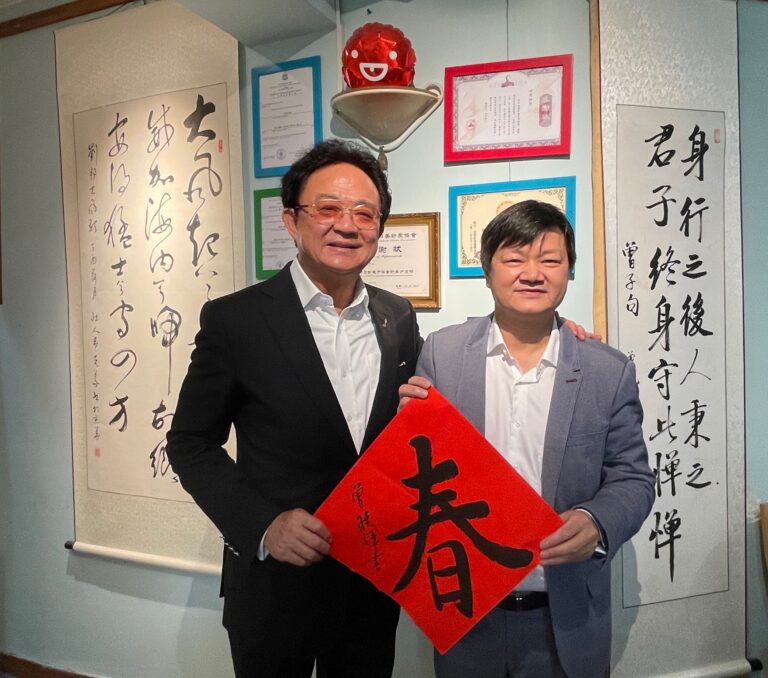 曾曉輝在香港銅鑼灣會見朱漢邦