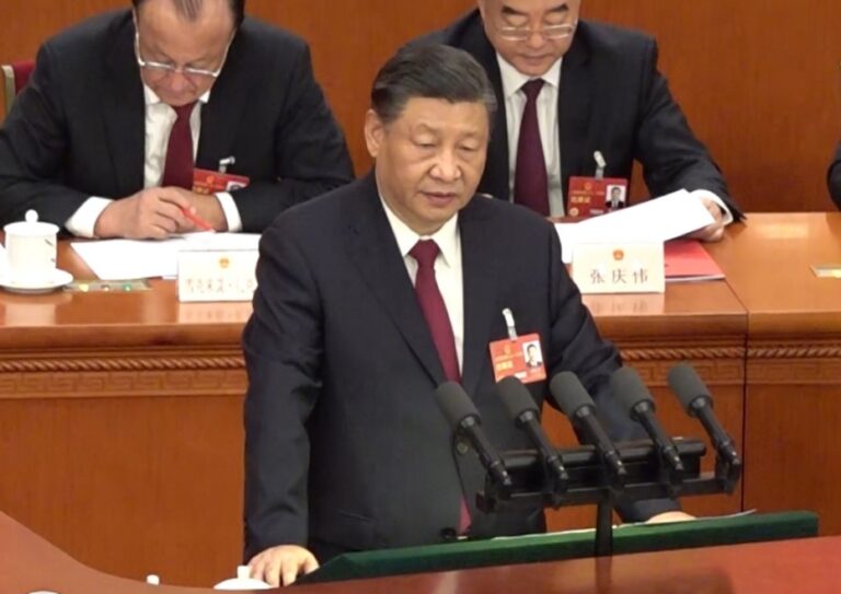 趙樂際宣布全國人大會議閉幕，習近平發表講話