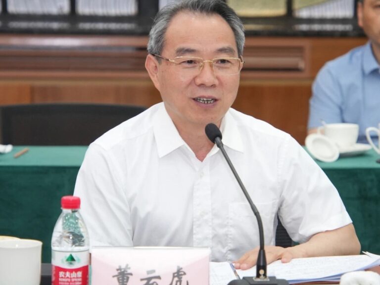 中紀委5“內鬼”高官同日落馬