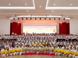 「瀾湄同心」2025年中華才藝老撾培訓班圓滿落幕 寮都公學展演中華神韻