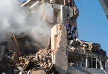 俄羅斯入侵烏克蘭1365天:俄羅斯夜襲烏克蘭西部 公寓大樓26死仍有22人失聯;美推俄烏戰爭新方案傳要求烏克蘭讓出更多東部領土作交換