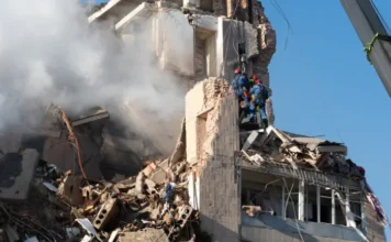 俄羅斯入侵烏克蘭1365天:俄羅斯夜襲烏克蘭西部 公寓大樓26死仍有22人失聯;美推俄烏戰爭新方案傳要求烏克蘭讓出更多東部領土作交換