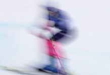 英国视障滑雪两将米兰赛场一喜一憾Mixed Fortunes for Britain Visually Impaired Skiers in Milan