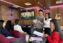 《艺术家们》作者冯骥才“走进”伦敦华人读书会