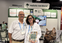 SuperZoo 2026现场观察:一家把“宠物饭碗”交还给主人的兽医品牌——Holistic Vet Blend